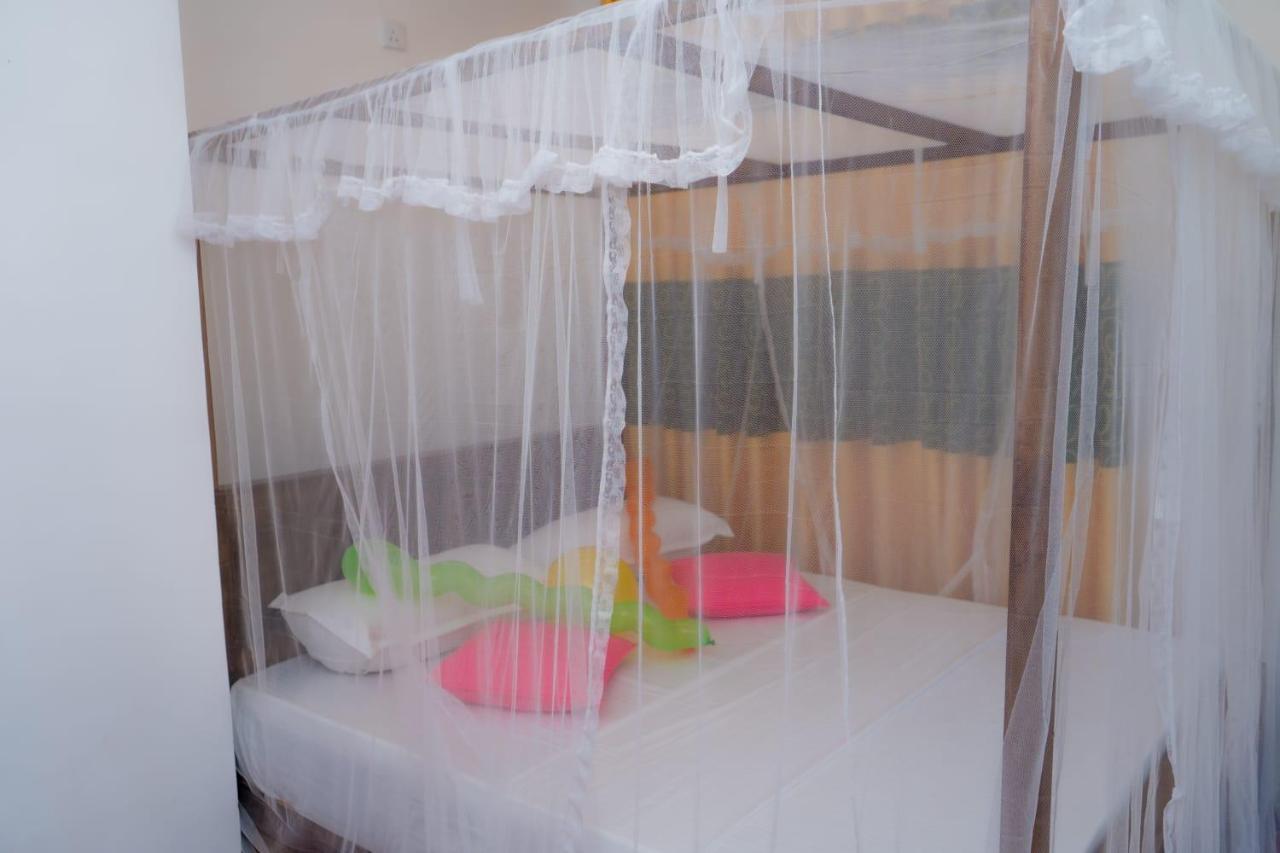 Rainforest Holiday Inn Deniyaya Eksteriør billede